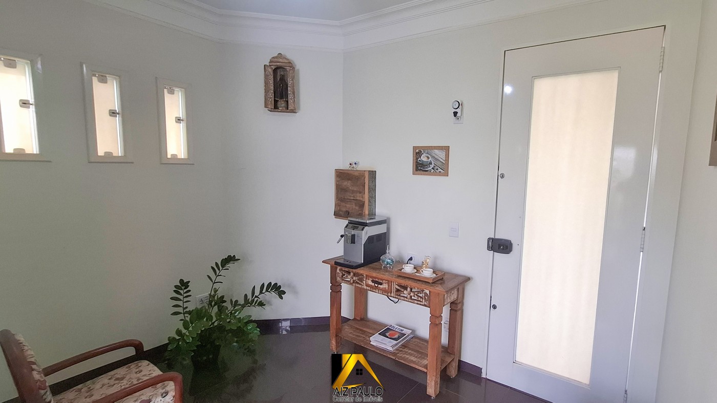 Casa à venda com 4 quartos, 3 suítes, 4 vagas e 335m² no Centro, Orlândia (SP) — foto 5 de 30