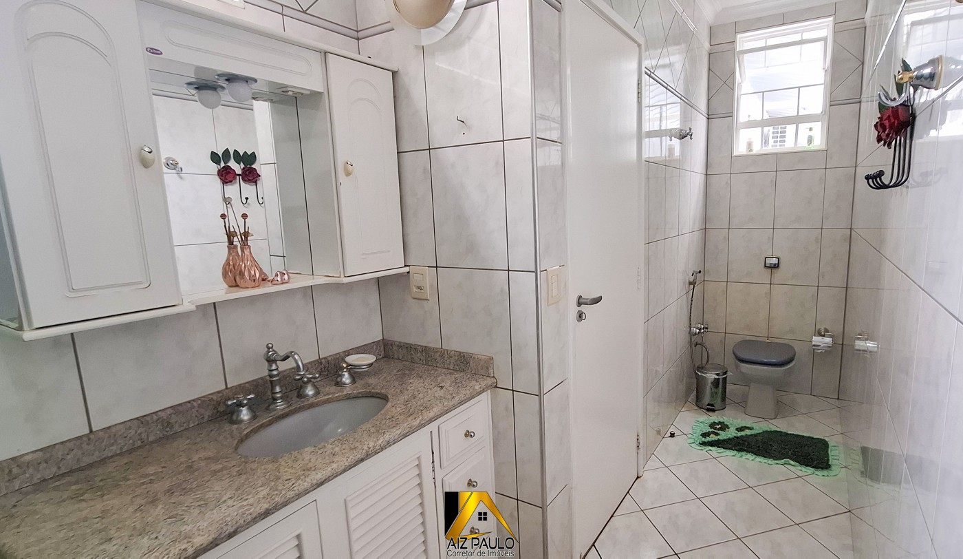 Casa à venda com 4 quartos, 3 suítes, 4 vagas e 335m² no Centro, Orlândia (SP) — foto 17 de 30
