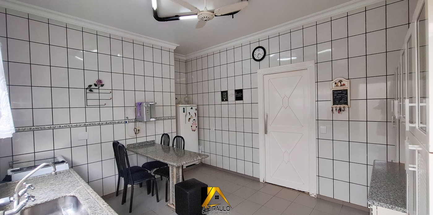 Casa à venda com 4 quartos, 3 suítes, 4 vagas e 335m² no Centro, Orlândia (SP) — foto 22 de 30